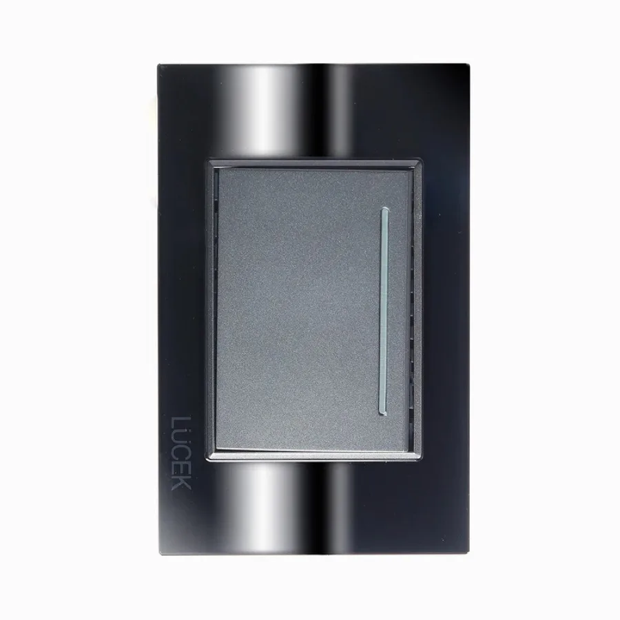 Placa con 1 Apagador Sencillo Espejo Negro