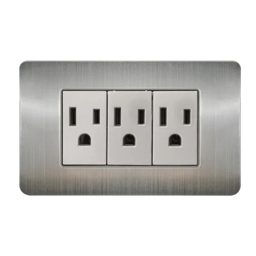 Contacto Triple Aterrizado con Placa de Acero Inoxidable